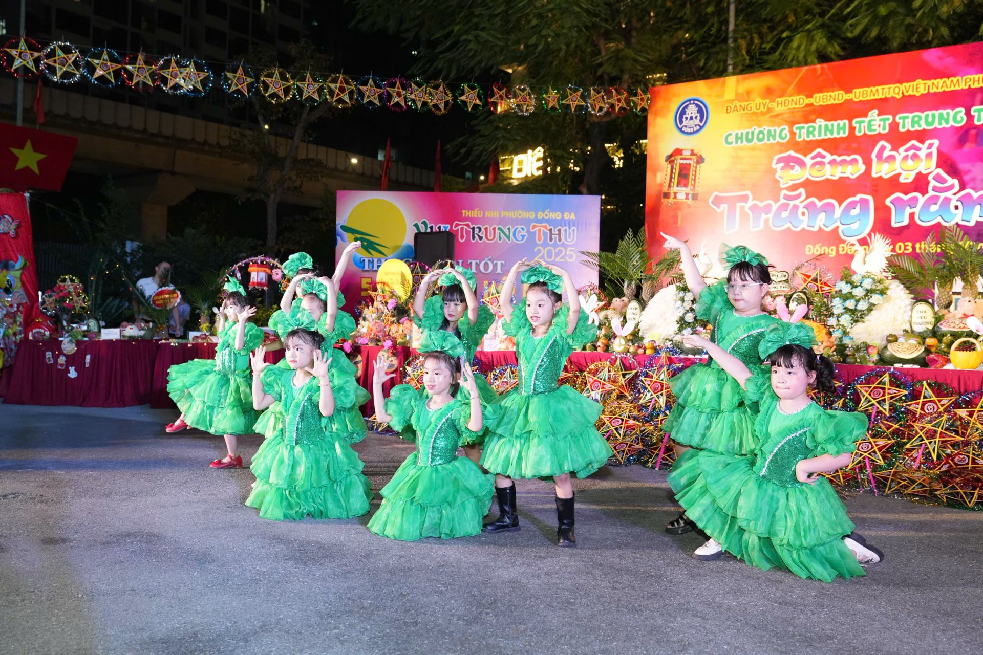Thiếu nhi Đống Đa vui đón Trung thu- Ảnh 6.