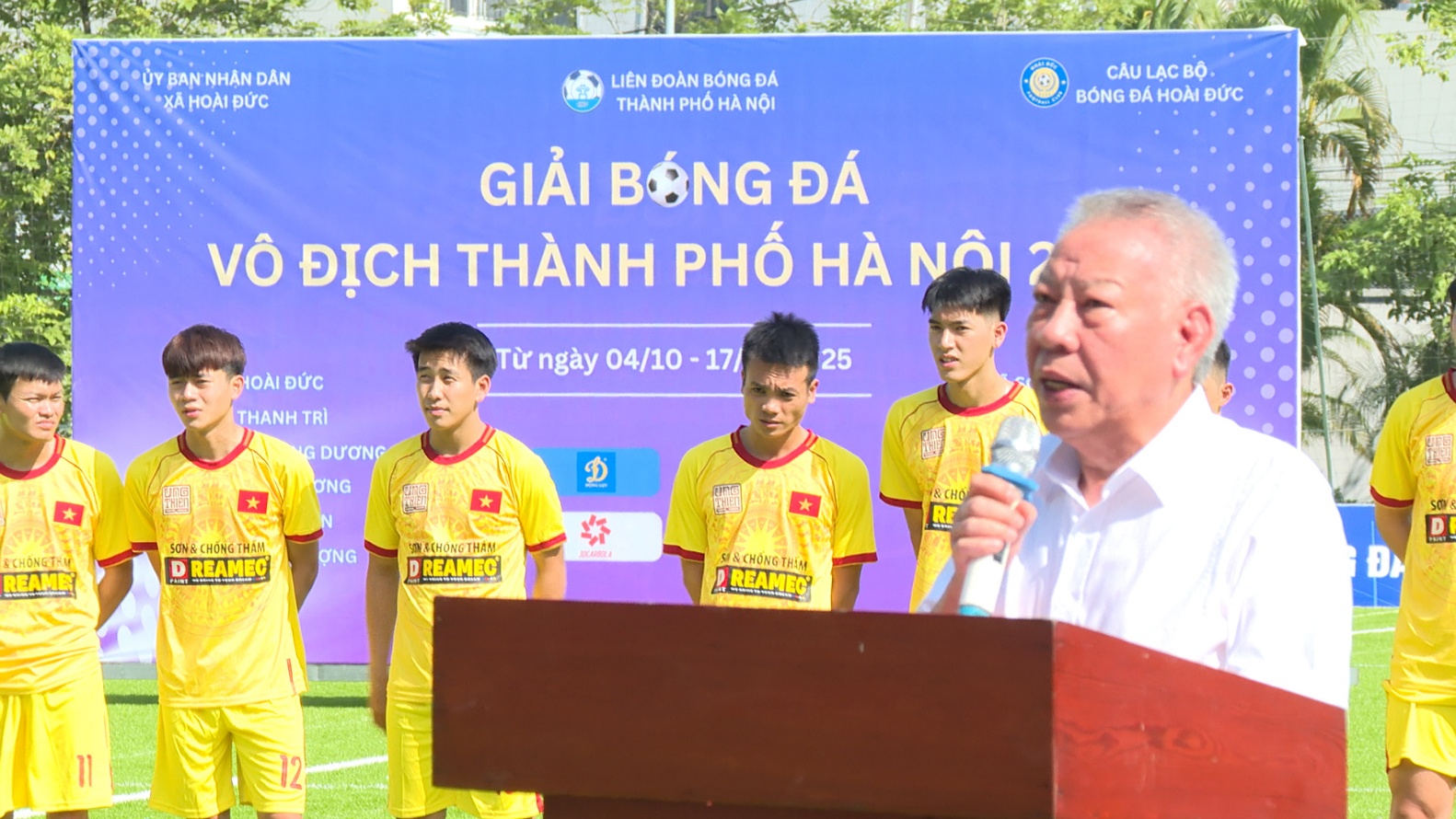 Khai mạc Giải Bóng đá Vô địch Thành phố Hà Nội năm 2025 tại Hoài Đức- Ảnh 2.