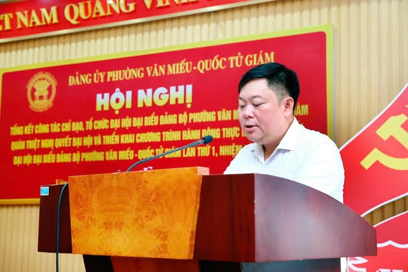 ĐOÀN TNCS HỒ CHÍ MINH PHƯỜNG VĂN MIẾU – QUỐC TỬ GIÁM ĐƯỢC KHEN THƯỞNG TRONG CÔNG TÁC PHỤC VỤ ĐẠI HỘI ĐẠI BIỂU ĐẢNG BỘ PHƯỜNG LẦN THỨ I, NHIỆM KỲ 2025-2030- Ảnh 4.