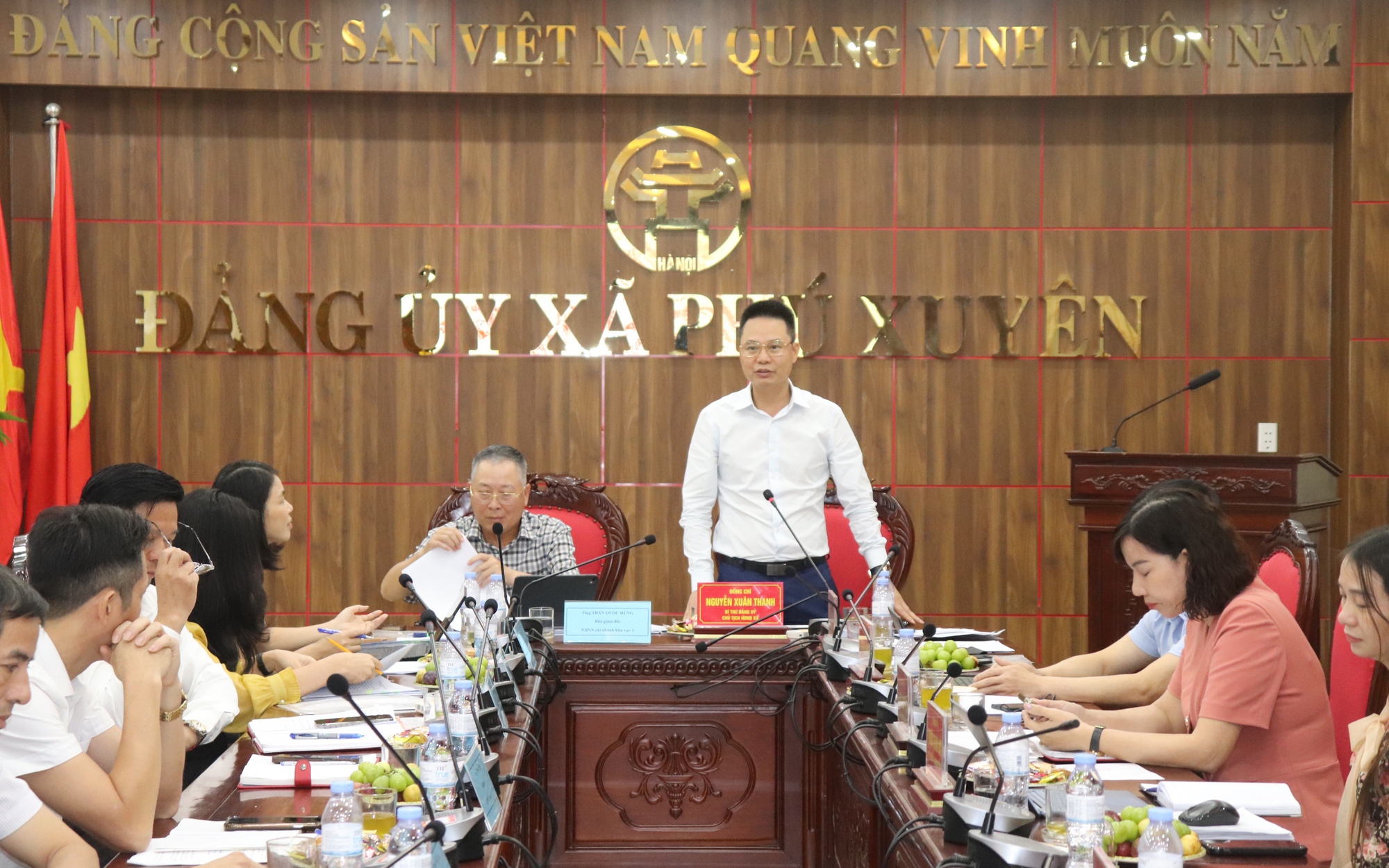 Ngân hàng nhà nước Việt Nam chi nhánh khu vực I làm việc với xã và các Quỹ tín dụng nhân dân trên địa bàn xã.