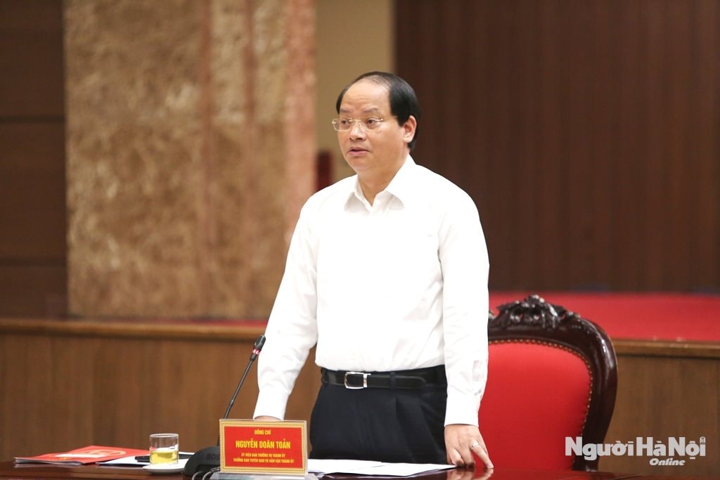 Ý nghĩa đặc biệt chủ đề Đại hội Đại biểu Đảng bộ Thành phố Hà Nội lần thứ XVIII- Ảnh 2.