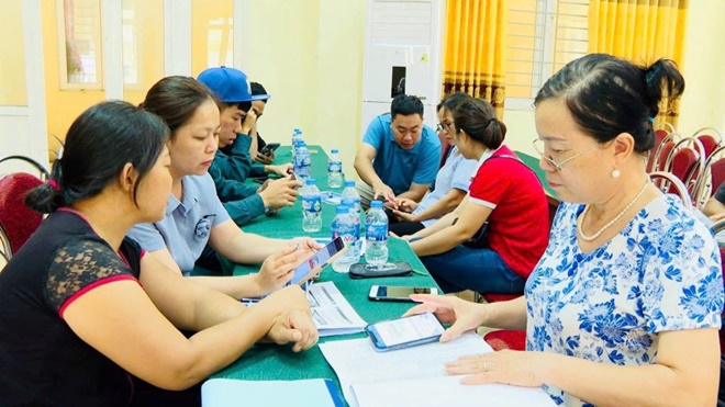 Lan tỏa phong trào Bình dân học vụ số trên địa bàn xã Hoài Đức- Ảnh 4.