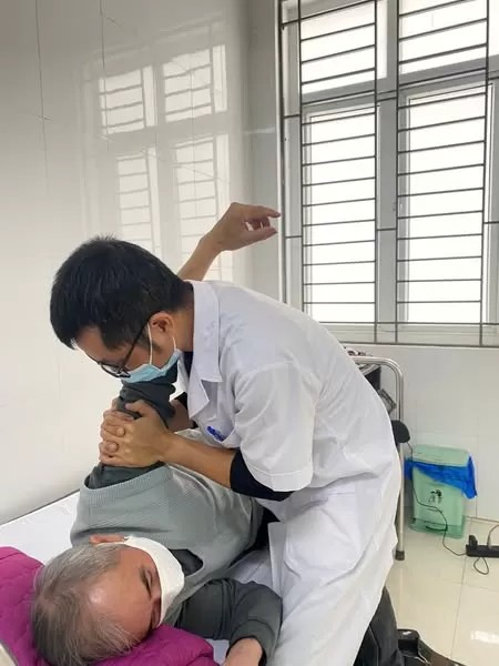 C:\Users\Admin\AppData\Local\Temp\{38AB3A04-F267-4EAC-B08B-6A9AECF81B85}.tmp