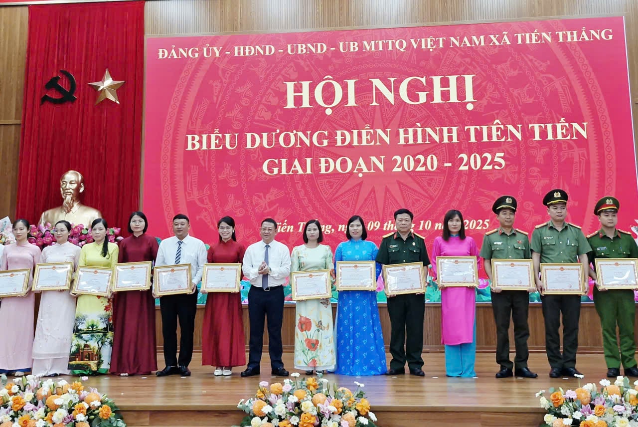 Xã Tiến Thắng biểu dương 99 tập thể, cá nhân tiêu biểu trong phong trào thi đua yêu nước- Ảnh 4.