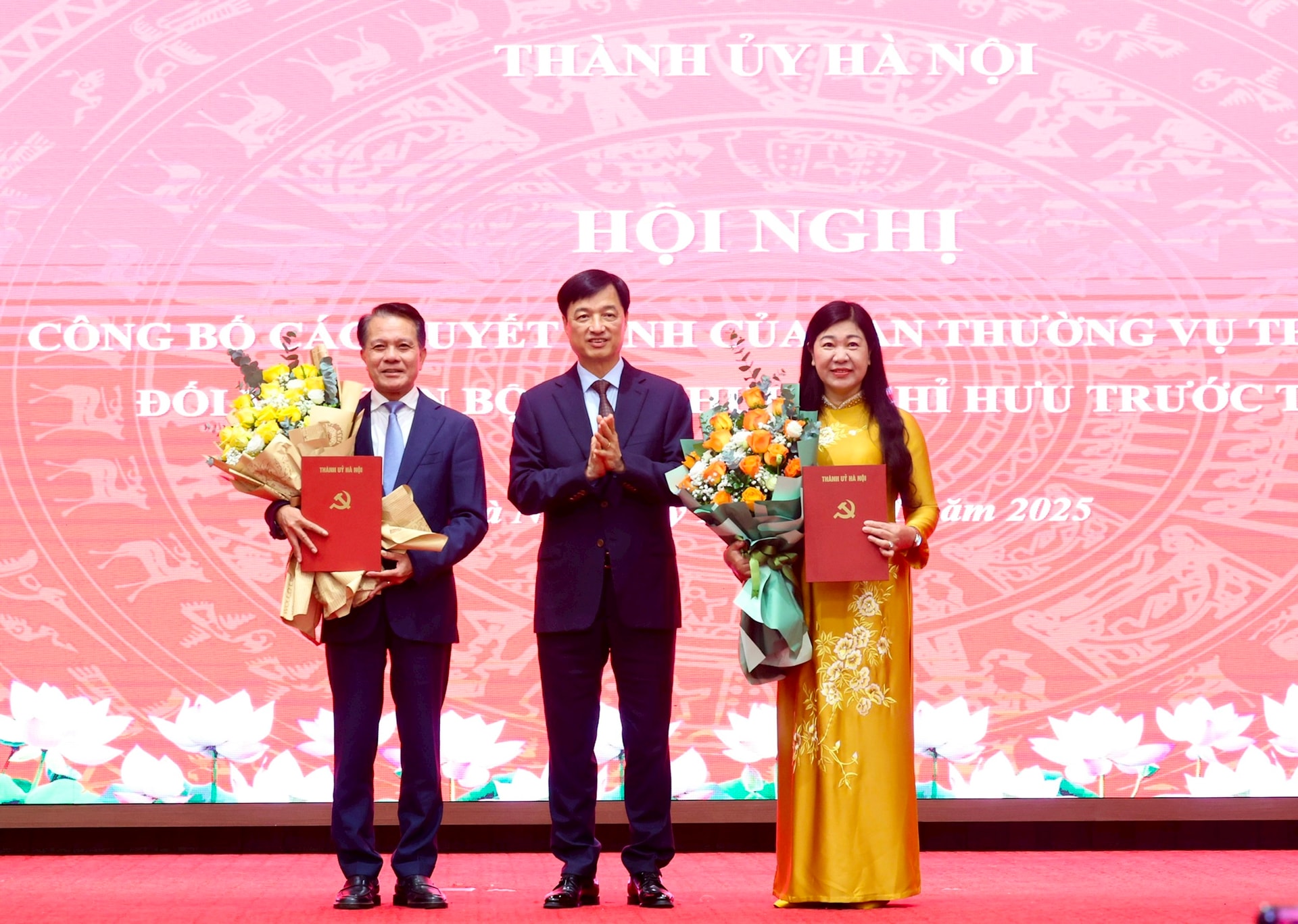 Bí thư Tỉnh ủy Nghệ An Nguyễn Đức Trung được điều động, chỉ định giữ chức Phó Bí thư Thành ủy Hà Nội- Ảnh 4.