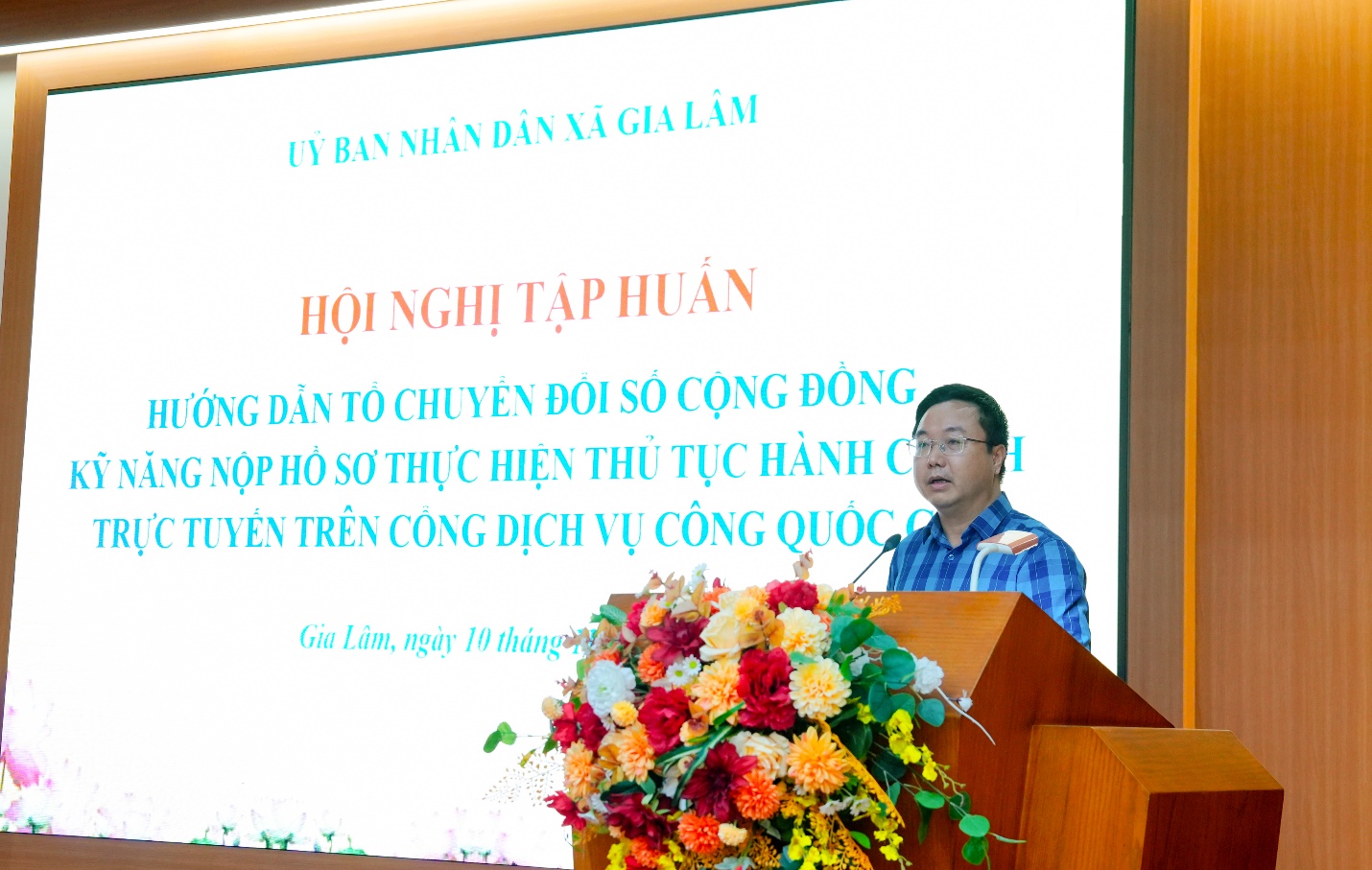 UBND xã Gia Lâm tổ chức hội nghị tập huấn hướng dẫn nộp hồ sơ trực tuyến trên Cổng Dịch vụ công quốc gia- Ảnh 2.