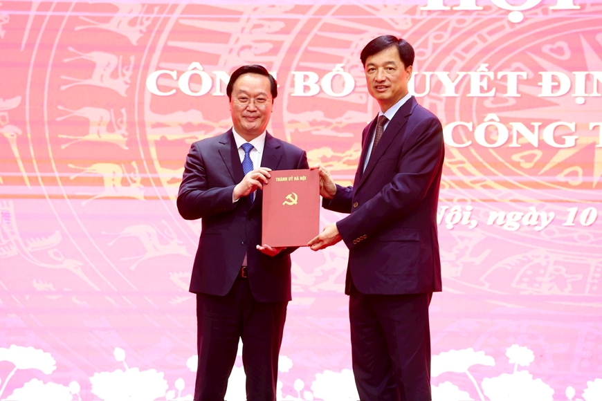 Bí thư Tỉnh ủy Nghệ An Nguyễn Đức Trung được điều động, chỉ định giữ chức Phó bí thư Thành ủy Hà Nội- Ảnh 1.
