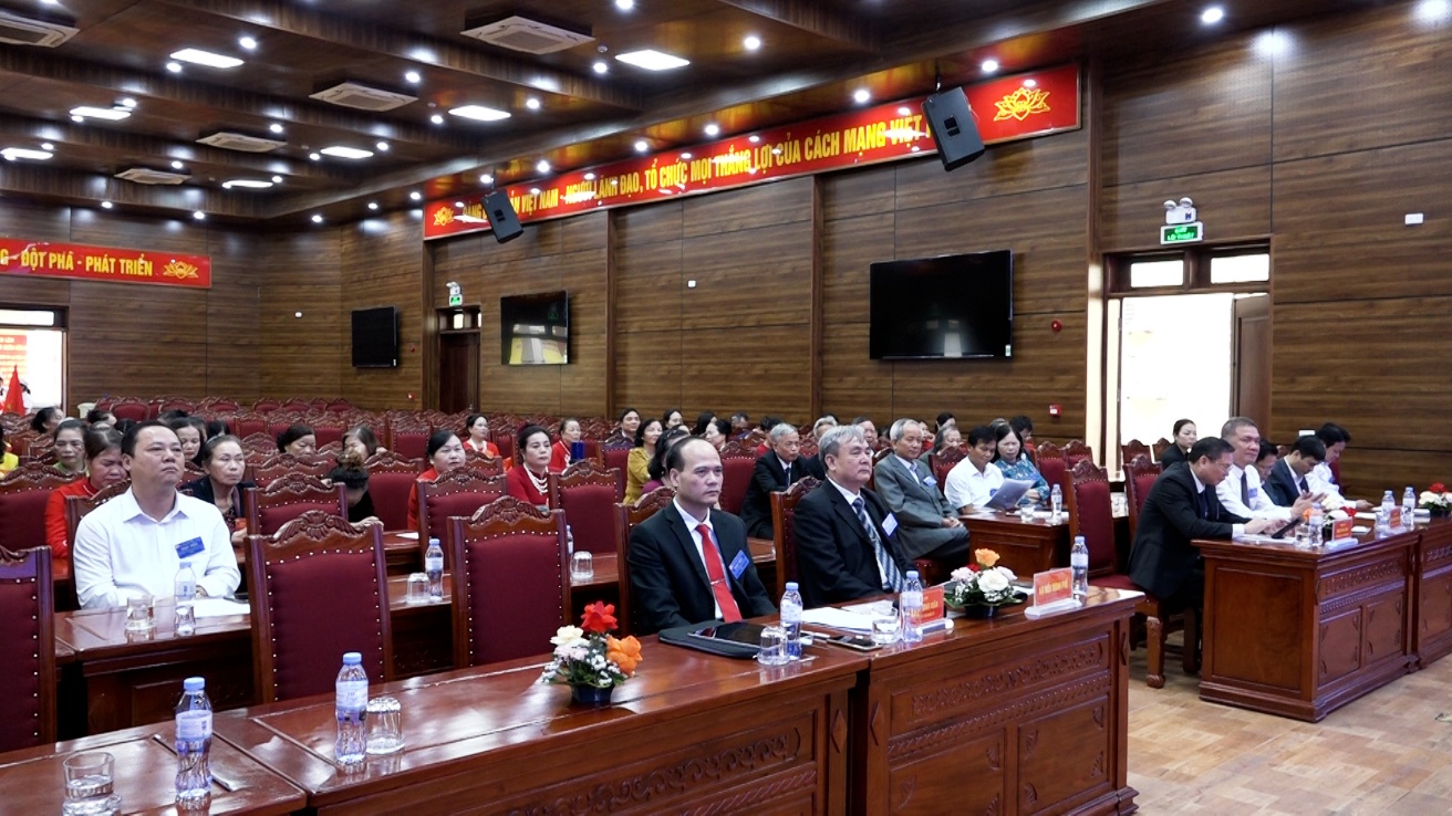 C:\Users\NOVATECHPC\Desktop\BKAVQV\HOI CUU GIAO CHUC\Sequence 02.00_07_12_02.Still024.jpg