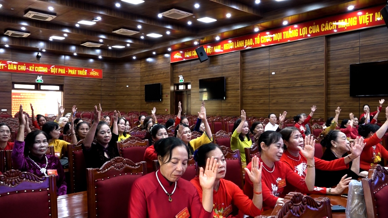 C:\Users\NOVATECHPC\Desktop\BKAVQV\HOI CUU GIAO CHUC\Sequence 02.00_07_34_09.Still025.jpg