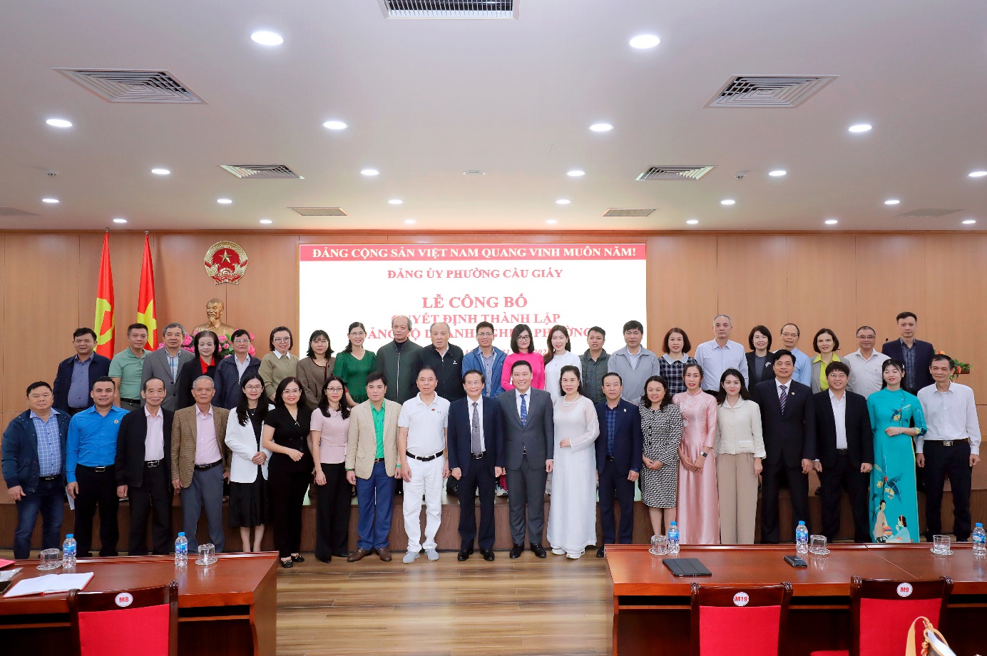 Lễ công bố quyết định thành lập Đảng bộ Doanh nghiệp phường Cầu Giấy- Ảnh 6.