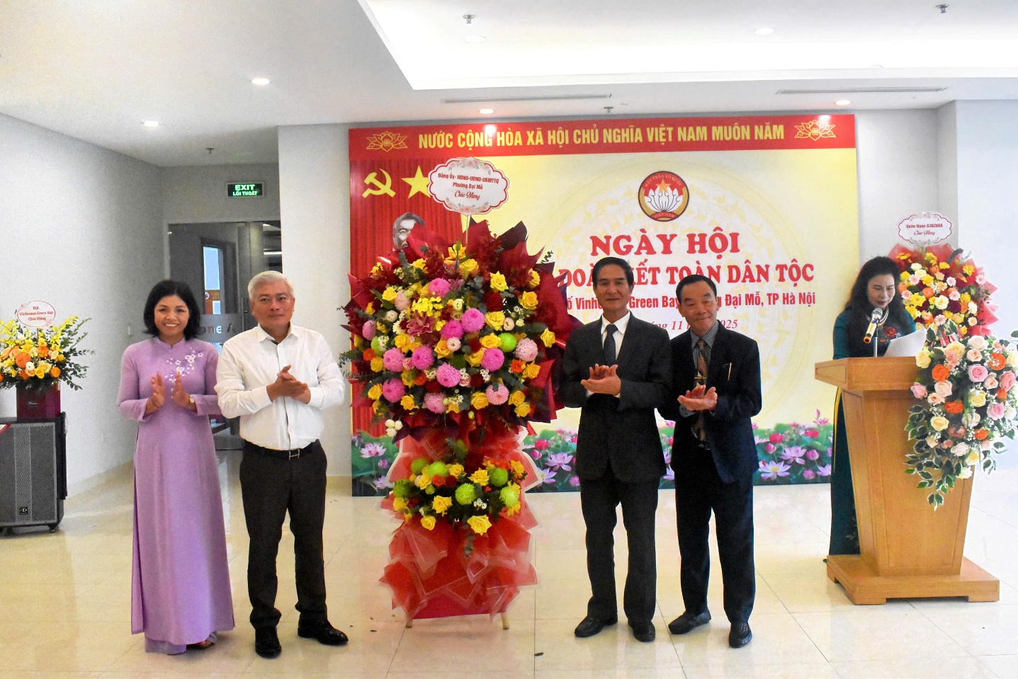 Các tổ dân phố phường Đại Mỗ tổ chức thành công Ngày hội Đại đoàn kết toàn dân tộc ở khu dân cư năm 2025- Ảnh 1.