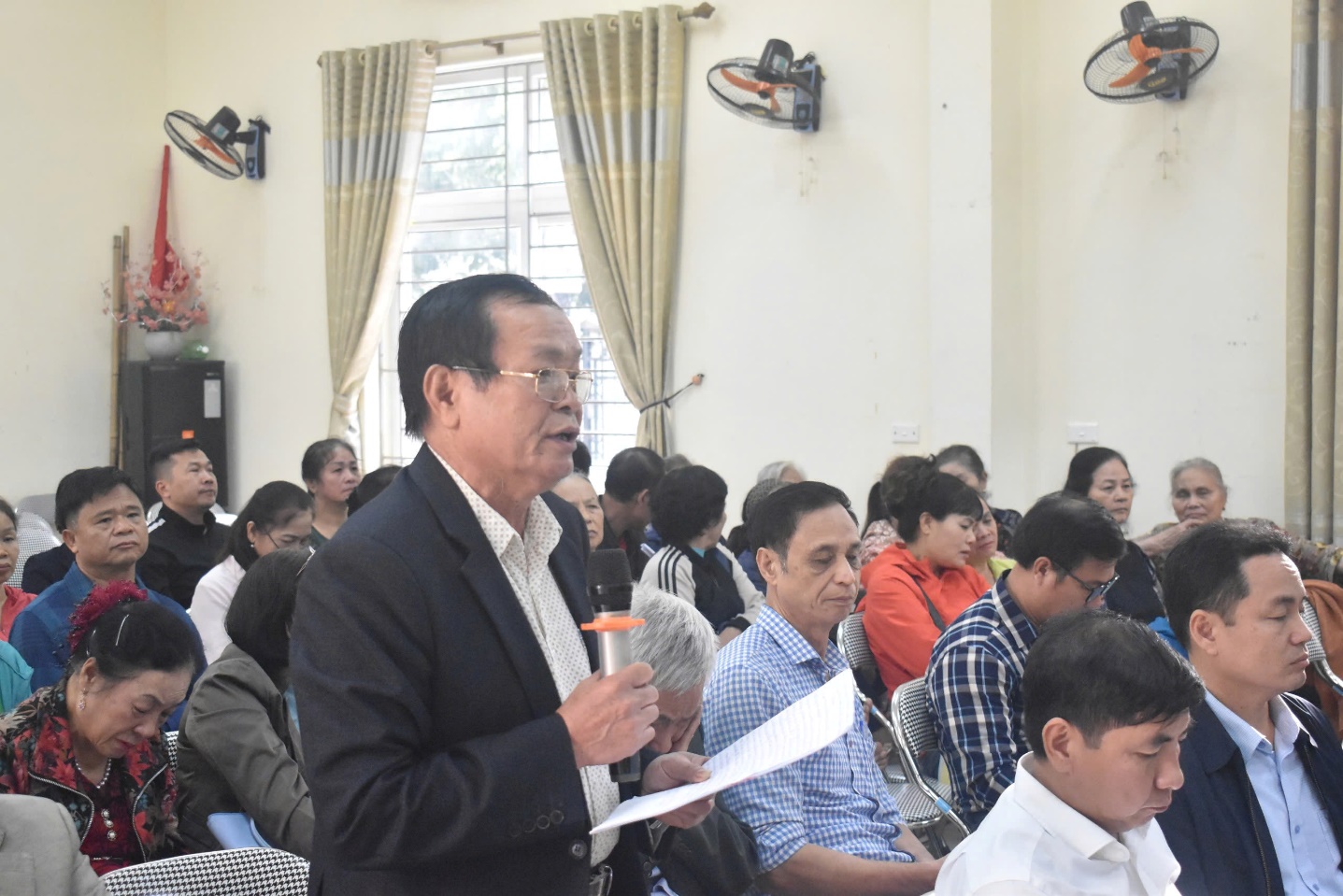 Tổ đại biểu số 2 Hội đồng nhân dân phường Đại Mỗ tiếp xúc cử tri trước kỳ họp thường lệ cuối năm 2025- Ảnh 2.