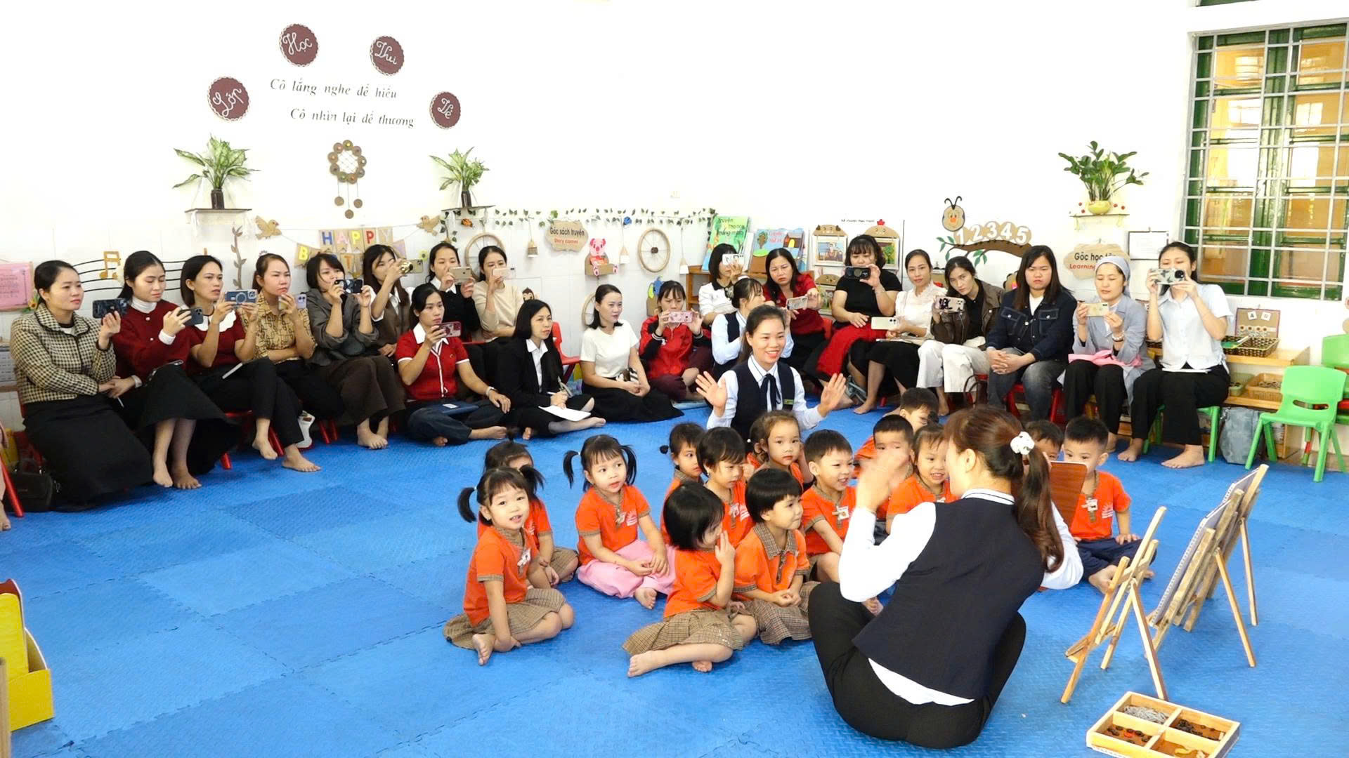 CẤP HỌC MẦM NON KIẾN TẬP CHUYÊN ĐỀ               " Phát triển tình cảm, kỹ năng xã hội cho trẻ"