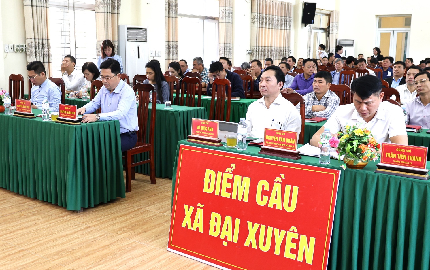 Hội nghị quán triệt, triển khai Nghị quyết Đại hội Đảng bộ Thành phố Hà Nội lần thứ XVIII,nhiệm kỳ 2025-2030- Ảnh 2.