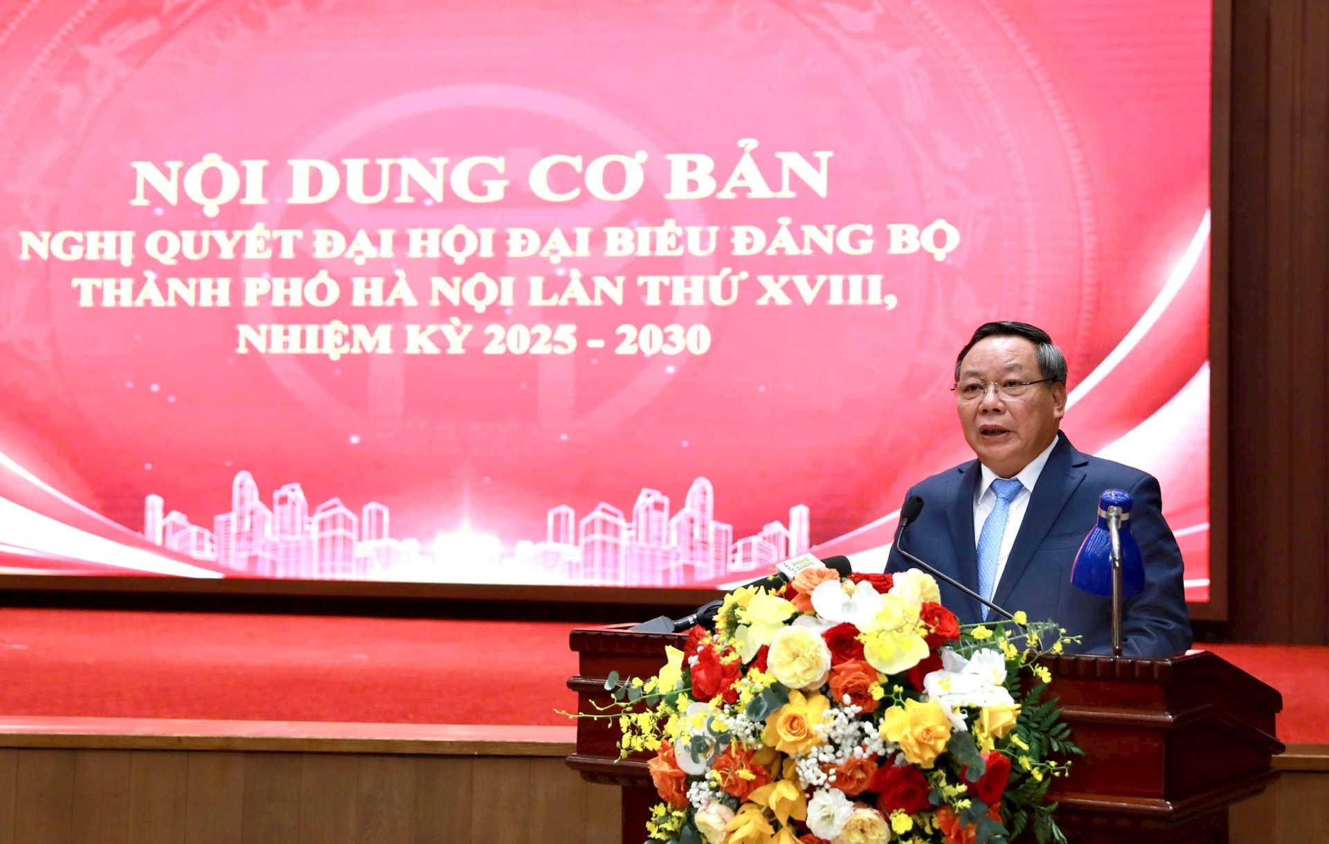 Hơn 44.800 cán bộ, đảng viên Thủ đô học tập, nghiên cứu, triển khai thực hiện Nghị quyết Đại hội Đảng bộ thành phố lần thứ XVIII- Ảnh 5.