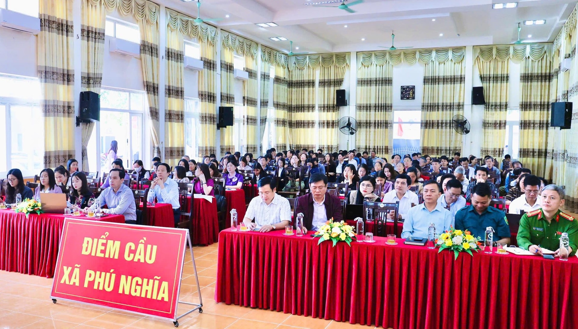 Hơn 44.800 cán bộ, đảng viên Thủ đô học tập, nghiên cứu, triển khai thực hiện Nghị quyết Đại hội Đảng bộ thành phố lần thứ XVIII- Ảnh 6.