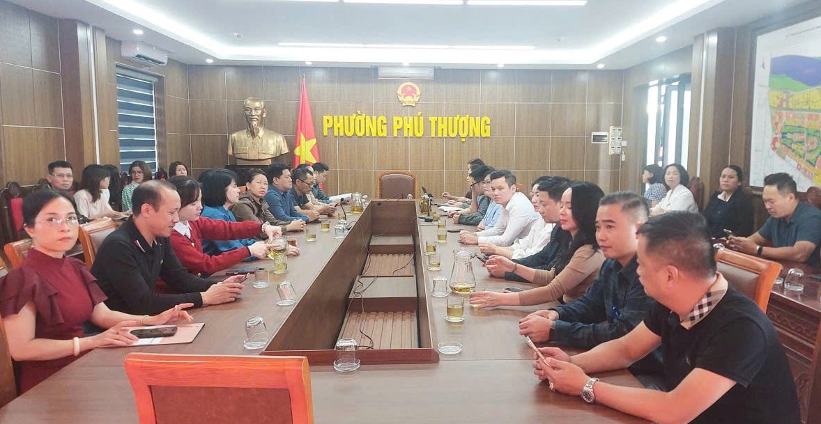 Hơn 44.800 cán bộ, đảng viên Thủ đô học tập, nghiên cứu, triển khai thực hiện Nghị quyết Đại hội Đảng bộ thành phố lần thứ XVIII- Ảnh 11.