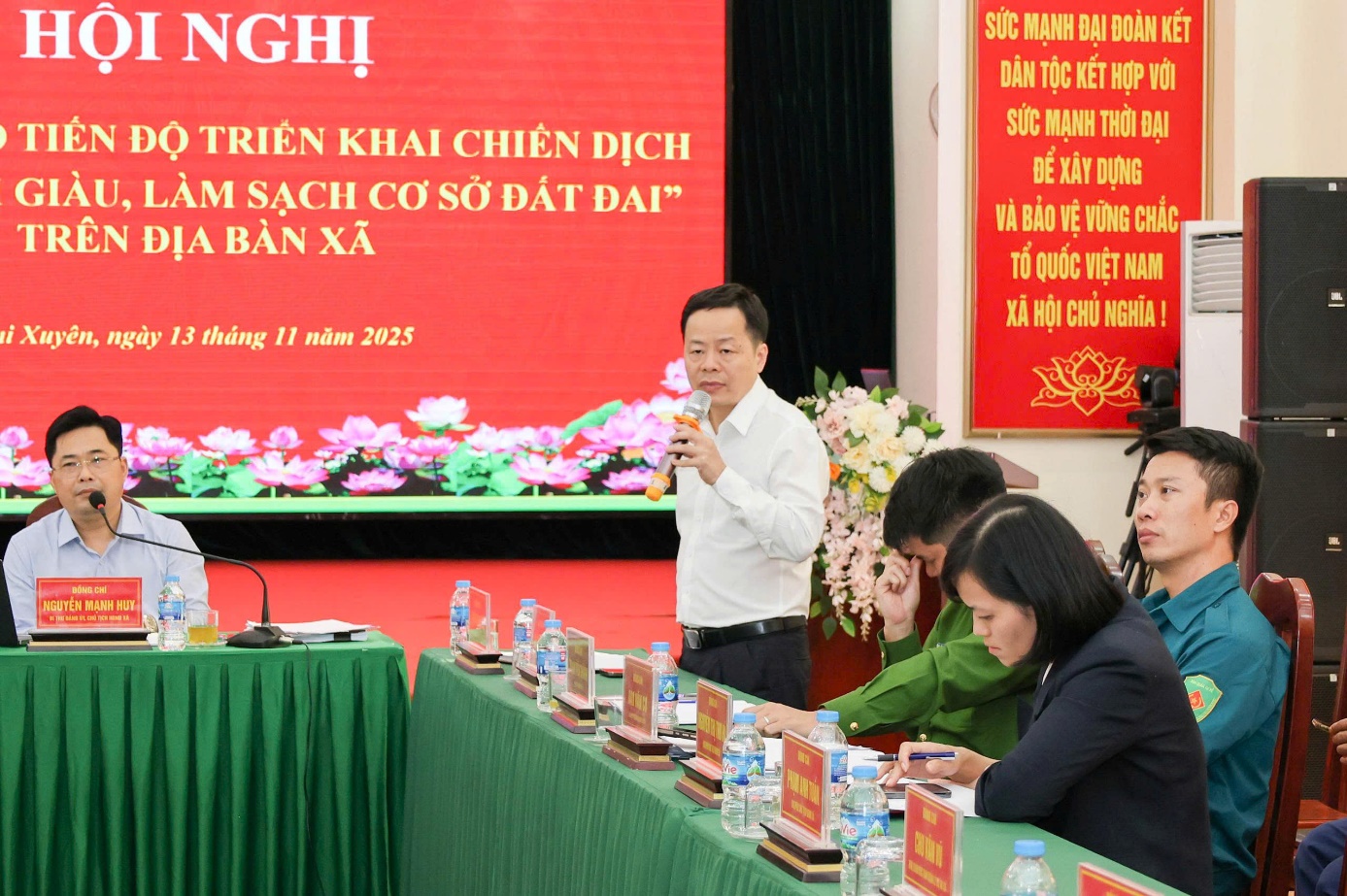 Hội nghị nghe báo cáo tiến độ triển khai Chiến dịch “90 ngày làm giàu, làm sạch cơ sở dữ liệu đất đai”- Ảnh 2.