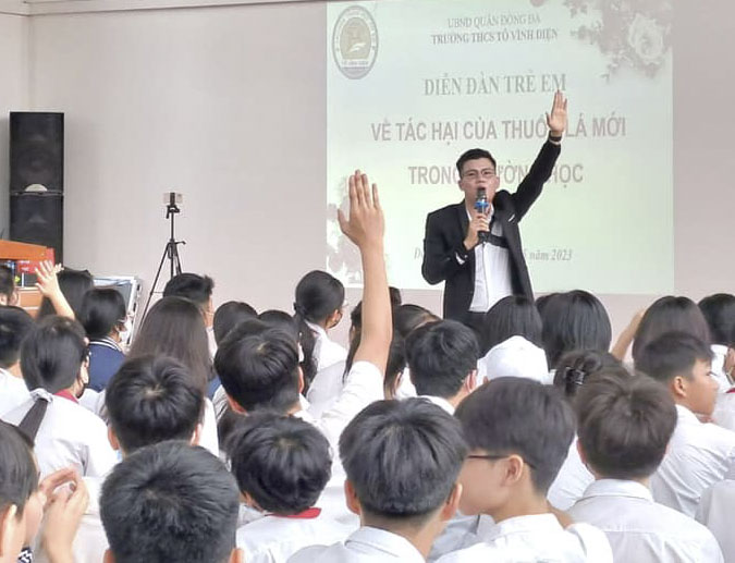 Trường THCS Tô Vĩnh Diện kiên trì giáo dục để ngăn chặn thuốc lá thế hệ mới- Ảnh 2.