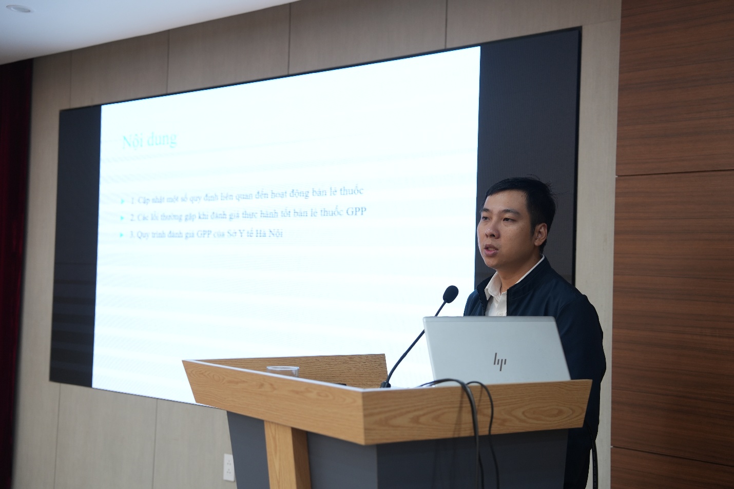 Gia Lâm tổ chức hội nghị tập huấn các văn bản pháp luật mới cho cơ sở hành nghề y, dược ngoài công lập- Ảnh 3.