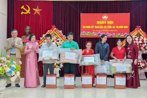 Thôn Lạc Thị (xã Ngọc Hồi): đoàn kết xây dựng quê hương giàu đẹp- Ảnh 9.