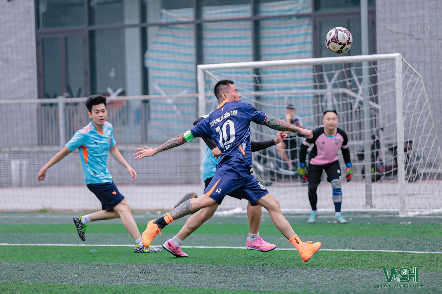 Thôn Cam tổ chức giải bóng đá Lễ hội truyền thống đình làng Cam năm 2026- Ảnh 3.