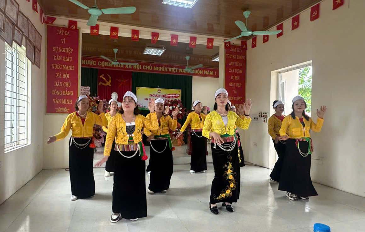 Xã Mỹ Đức sôi nổi nhiều hoạt động chào mừng ngày hội đại đoàn kết toàn- Ảnh 45.