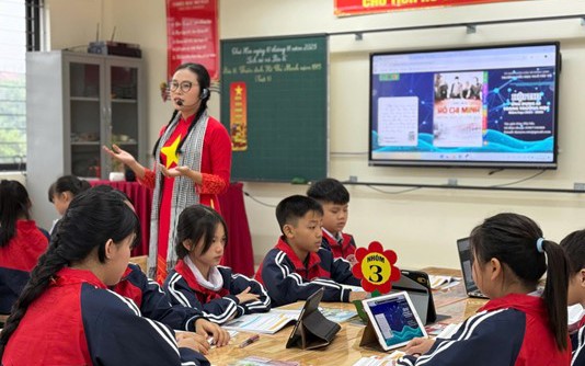 XÃ ĐÔNG ANH TỔ CHỨC THÀNH CÔNG CHUYÊN ĐỀ CẤP TIỂU HỌC: “NÂNG CAO CHẤT LƯỢNG GIẢNG DẠY TRONG KỶ NGUYÊN SỐ VỚI MÔN LỊCH SỬ VÀ ĐỊA LÍ LỚP 5” NĂM HỌC 2025 - 2026