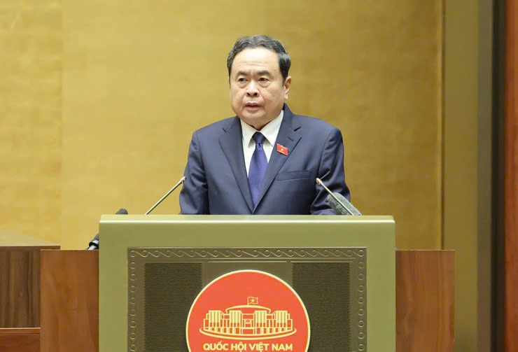 Hội nghị toàn quốc quán triệt Chỉ thị của Bộ Chính trị triển khai công tác bầu cử
- Ảnh 3.