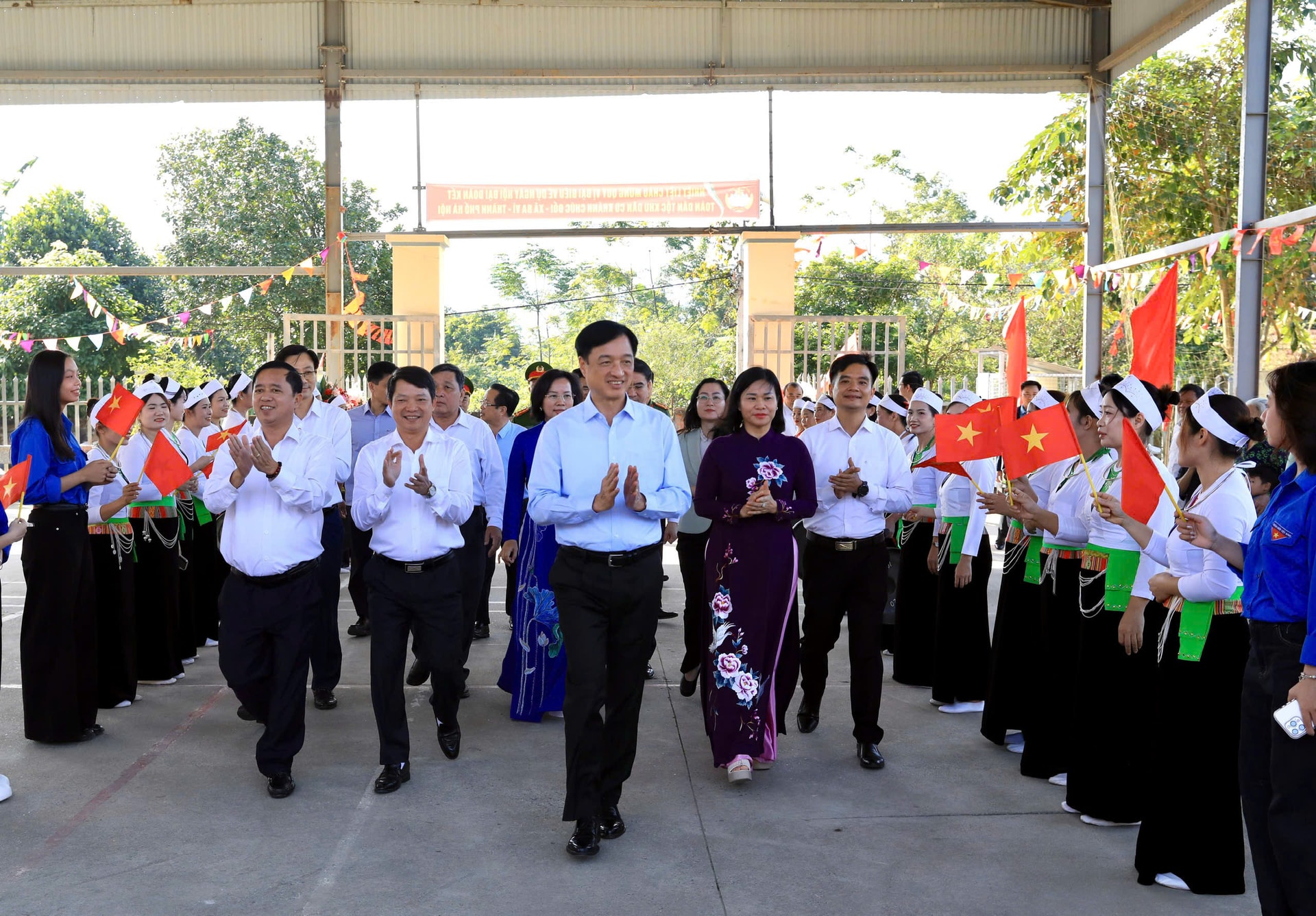 Bí thư Thành ủy Nguyễn Duy Ngọc: Mỗi người dân Thủ đô là một phần của cộng đồng đoàn kết, sáng tạo, nhân ái- Ảnh 1.