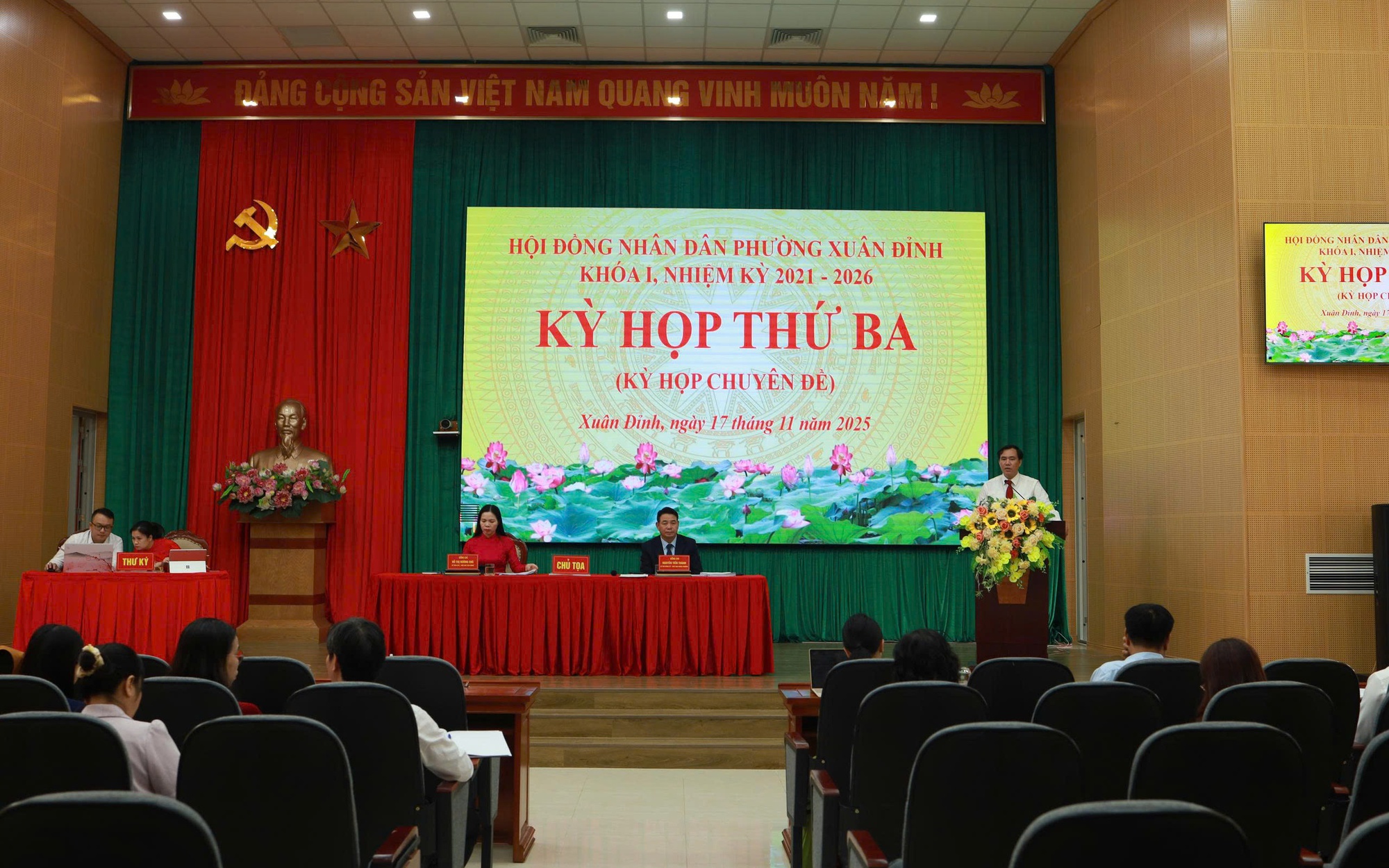 HĐND phường Xuân Đỉnh tổ chức Kỳ họp thứ Ba: Sắp xếp lại tổ dân phố và phê duyệt Đề án phòng chống sốt xuất huyết giai đoạn 2026–2028
