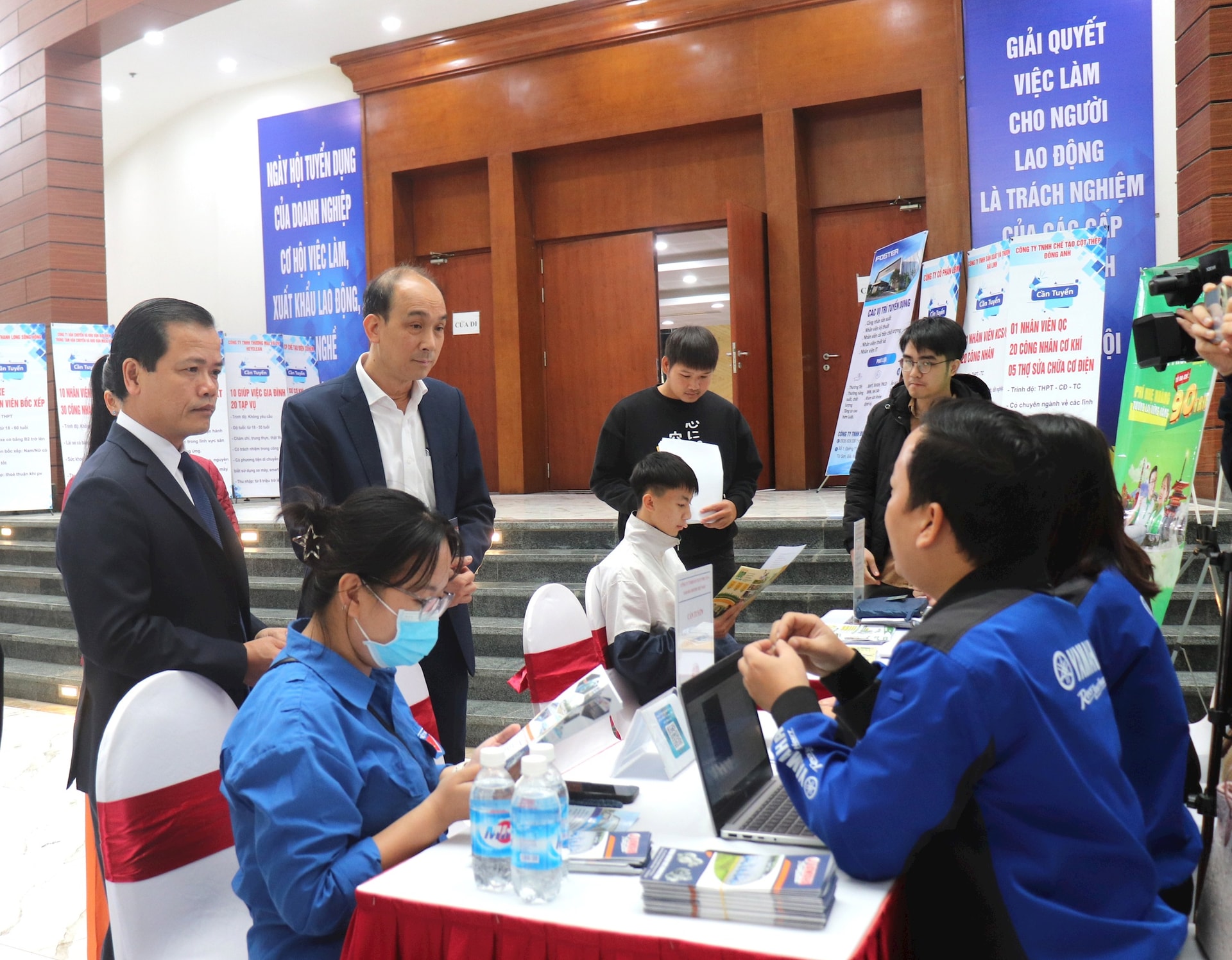 Dự kiến ngày 26-11, khai trương Cổng thông tin việc làm thành phố Hà Nội- Ảnh 1.