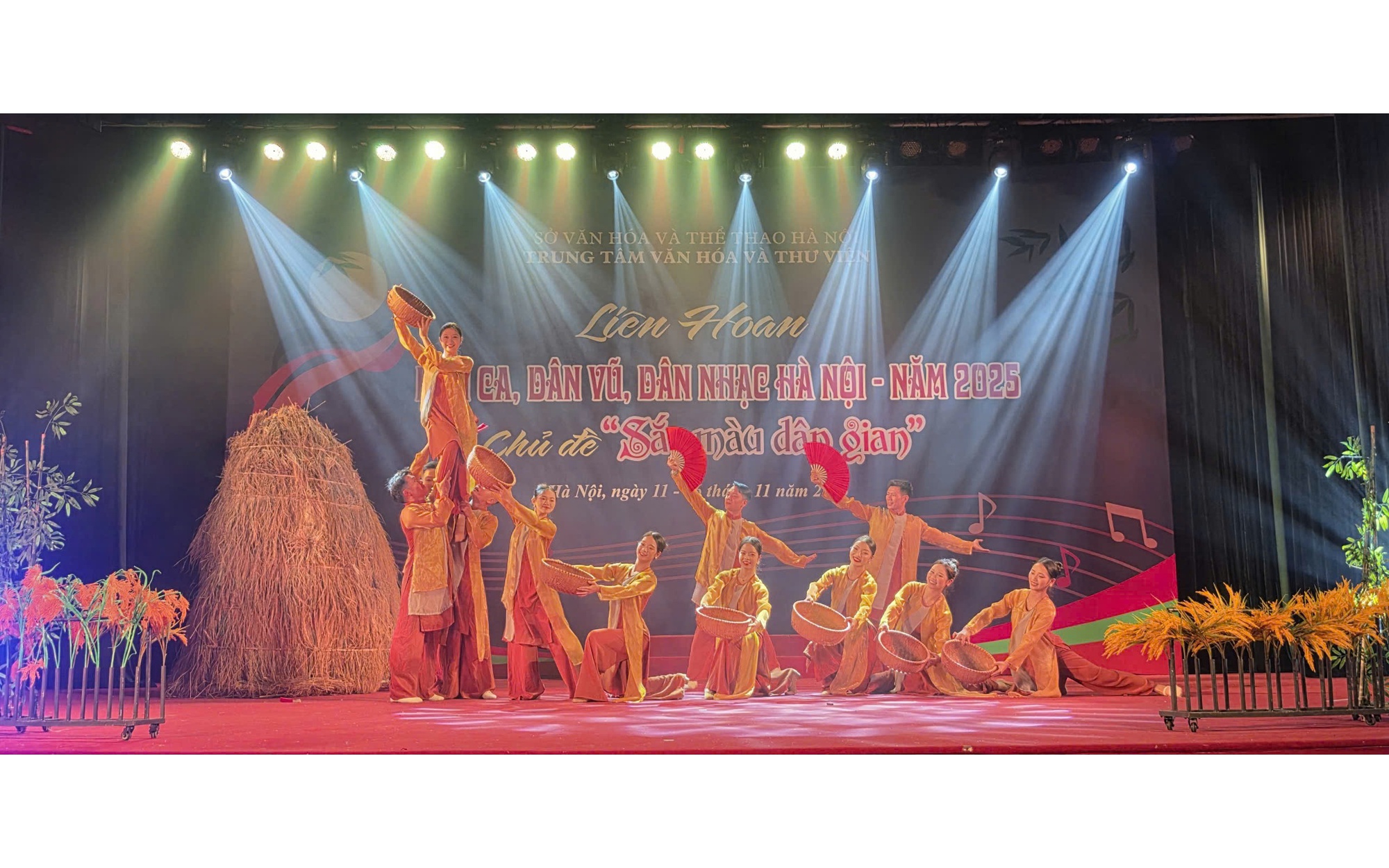 Phường Xuân Đỉnh đạt Giải Ba tại Liên hoan dân ca, dân vũ, dân nhạc Hà Nội năm 2025