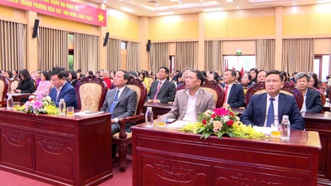 Hoài Đức tuyên dương điển hình tiên tiến, nhà giáo tiêu biểu ngành giáo dục và kỷ niệm 43 năm ngày Nhà giáo Việt Nam- Ảnh 7.