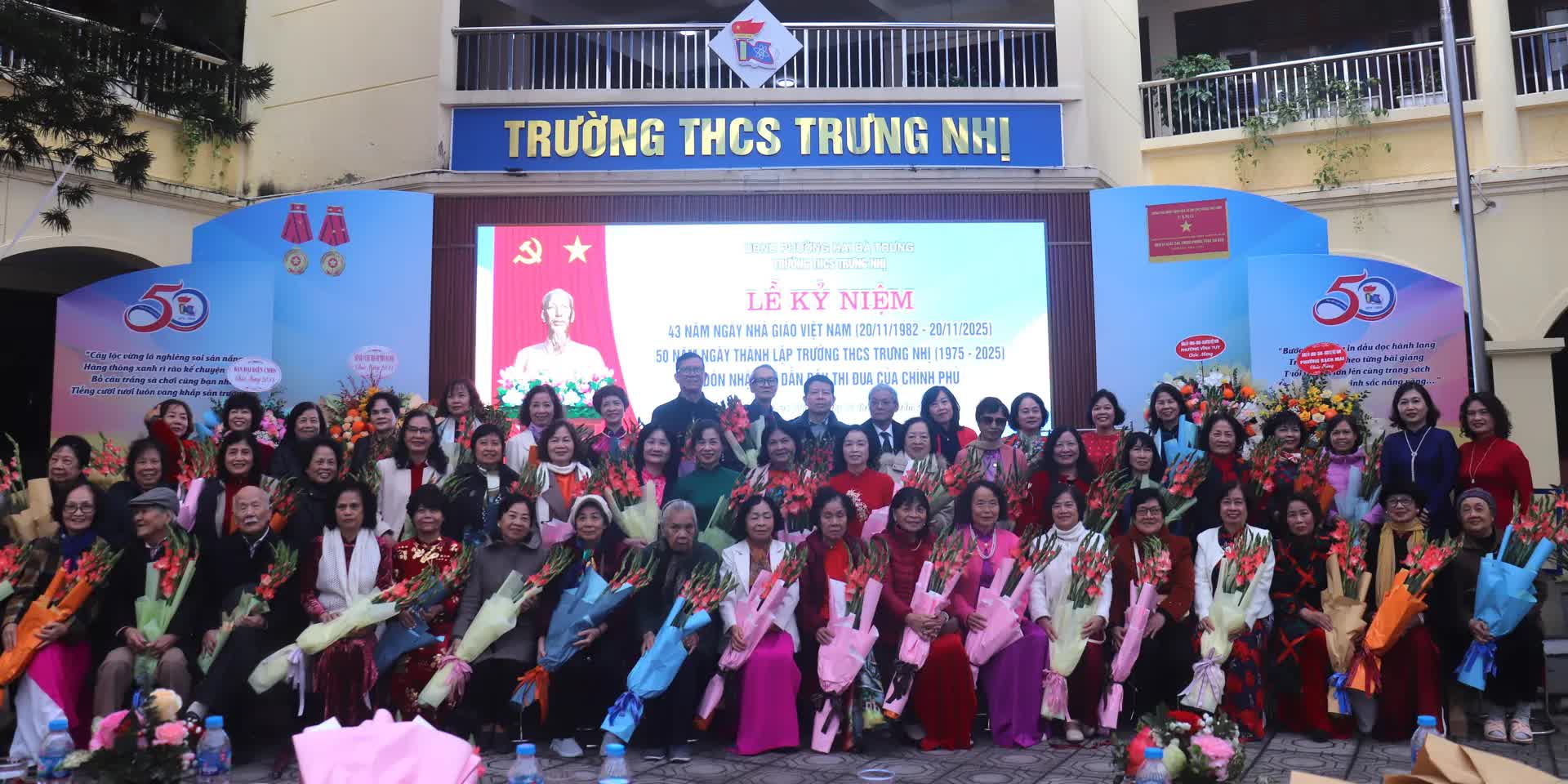Phường Hai Bà Trưng: trường THCS Trưng Nhị viết tiếp truyền thống là niềm tự hào của ngành giáo dục Thủ đô.- Ảnh 12.