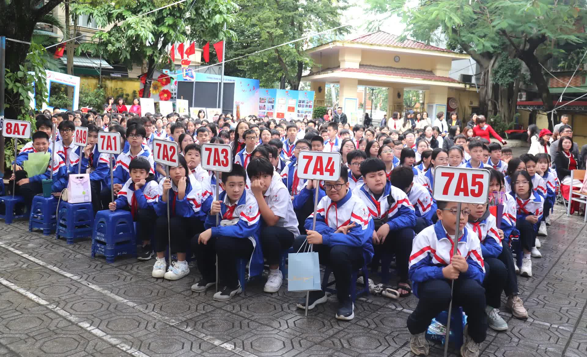 Phường Hai Bà Trưng: trường THCS Trưng Nhị viết tiếp truyền thống là niềm tự hào của ngành giáo dục Thủ đô.- Ảnh 9.