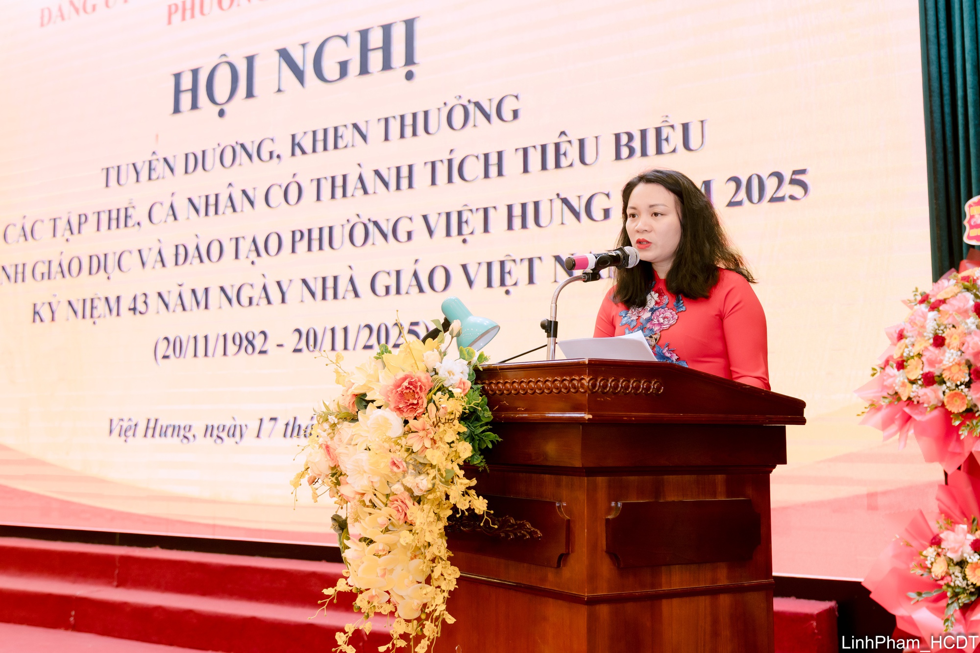 Phường Việt Hưng tuyên dương nhiều tập thể, cá nhân nhân Ngày Nhà giáo Việt Nam 20/11- Ảnh 2.