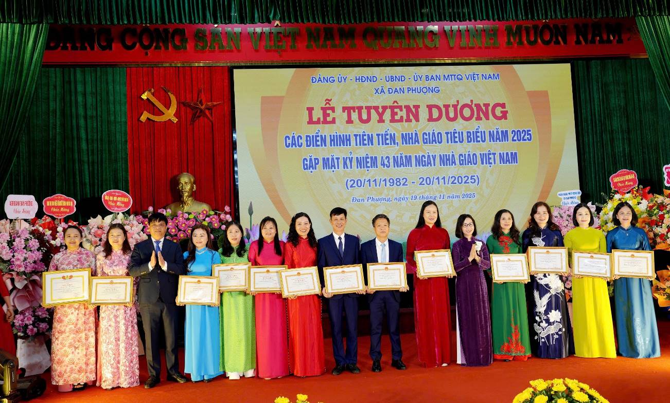 Đảng ủy- HĐND- UBND- UB MTTQ xã Đan Phượng tuyên dương điển hình tiên tiến, nhà giáo tiêu biểu 2025- Ảnh 6.