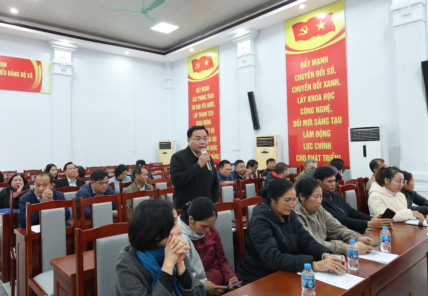 Xã Mê Linh: Đối thoại về cải cách thủ tục hành chính trong thực hiện mô hình chính quyền địa phương 2 cấp- Ảnh 6.