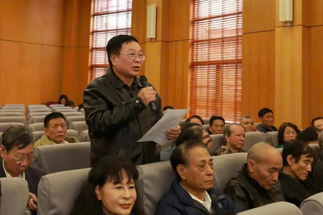 Cử tri các phường Bạch Mai, Hai Bà Trưng, Vĩnh Tuy kiến nghị nhiều vấn đề dân sinh lĩnh vực quản lý đô thị - Ảnh 4.