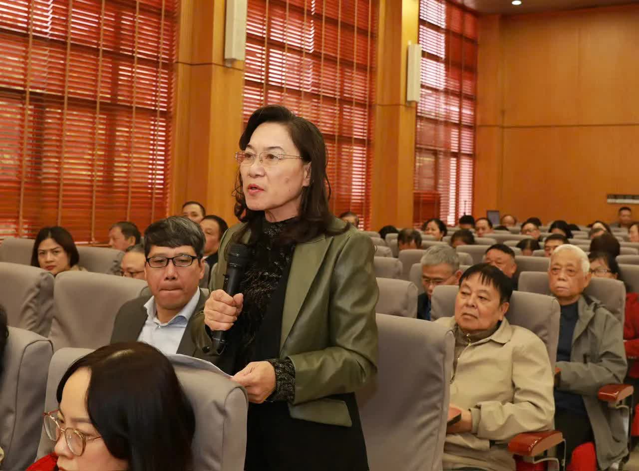 Cử tri các phường Bạch Mai, Hai Bà Trưng, Vĩnh Tuy kiến nghị nhiều vấn đề dân sinh lĩnh vực quản lý đô thị - Ảnh 3.