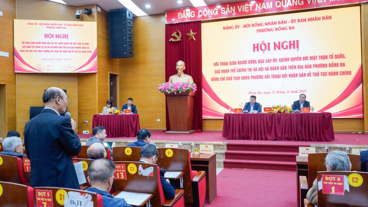 Tăng cường đối thoại, quyết liệt tháo gỡ "điểm nghẽn" cải cách hành chính và chuyển đổi số- Ảnh 2.