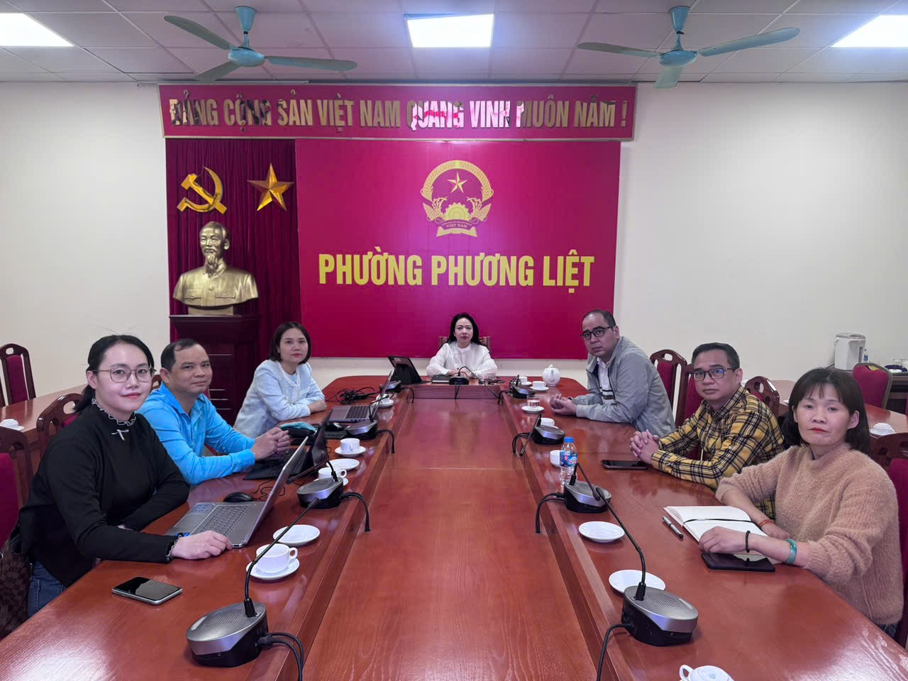 Đảng ủy phường Phương Liệt tham gia Hội nghị tập huấn Hệ thống thông tin điều hành tác nghiệp của Đảng- Ảnh 1.