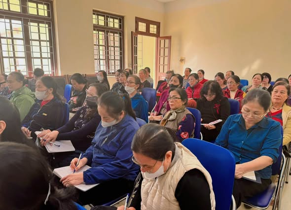 TẬP HUẤN TRUYỀN THÔNG GIÁO DỤC SỨC KHỎE – NÂNG CAO KỸ NĂNG CHO ĐỘI NGŨ CỘNG TÁC VIÊN. (CTV)- Ảnh 3.