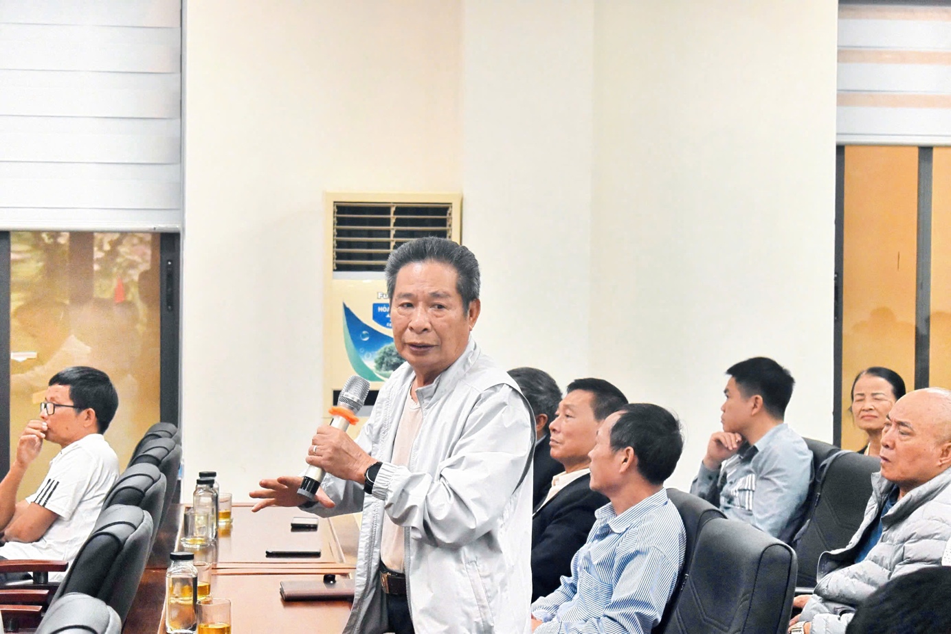 UBND Phường Đại Mỗ triển khai kế hoạch cao điểm 60 ngày đêm tổng ra soát, làm sạch dữ liệu đăng ký phương tiện và giấy phép lái xe- Ảnh 4.