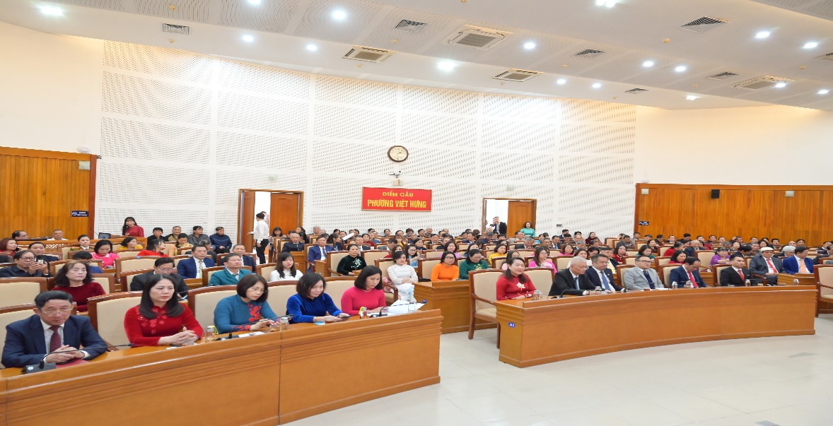 Phường Việt Hưng tổ chức hội nghị tổng kết đợt thi đua cao điểm chào mừng các ngày lễ lớn và Đại hội Đại biểu Đảng bộ các cấp- Ảnh 1.