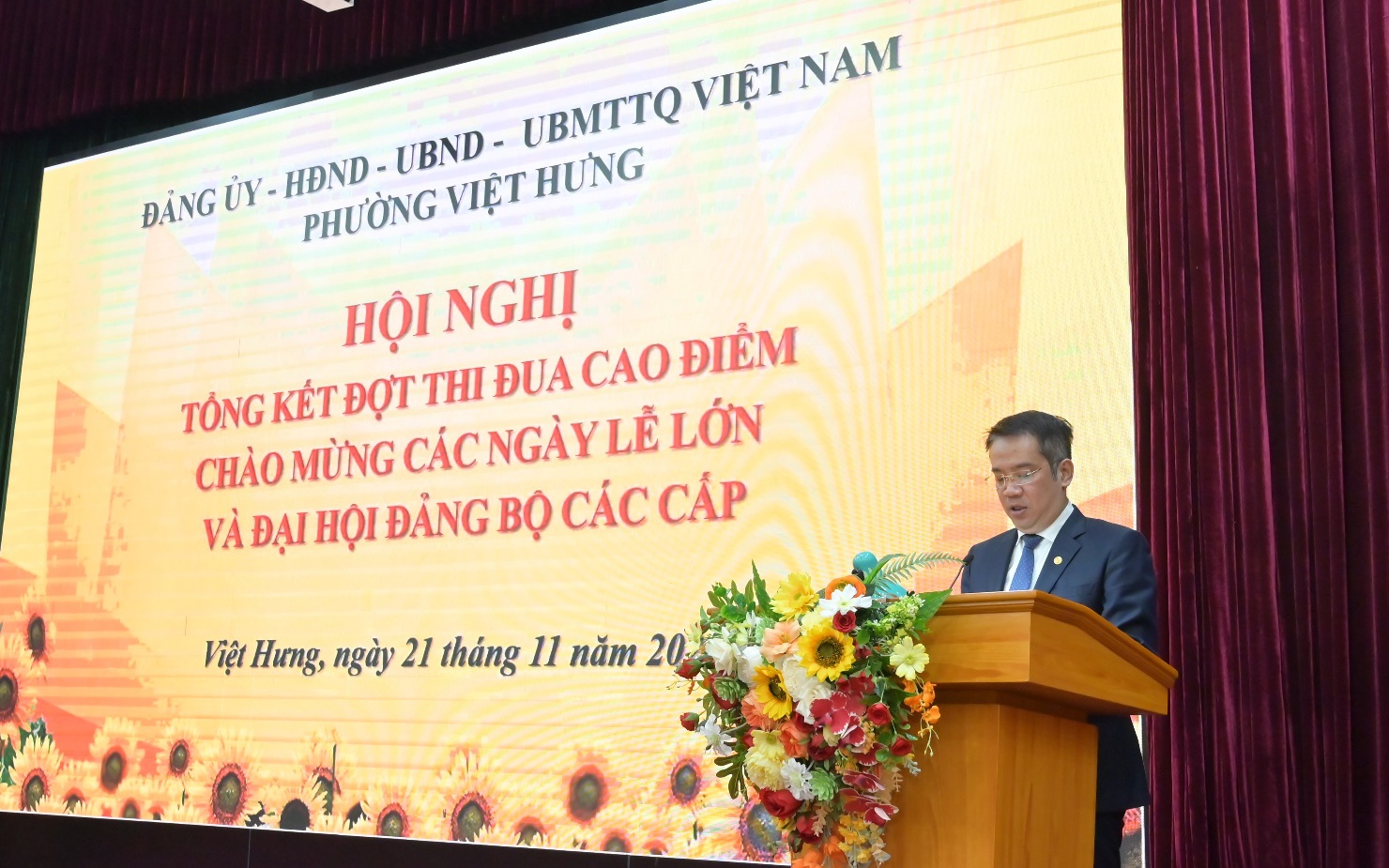 Phường Việt Hưng tổ chức hội nghị tổng kết đợt thi đua cao điểm chào mừng các ngày lễ lớn và Đại hội Đại biểu Đảng bộ các cấp