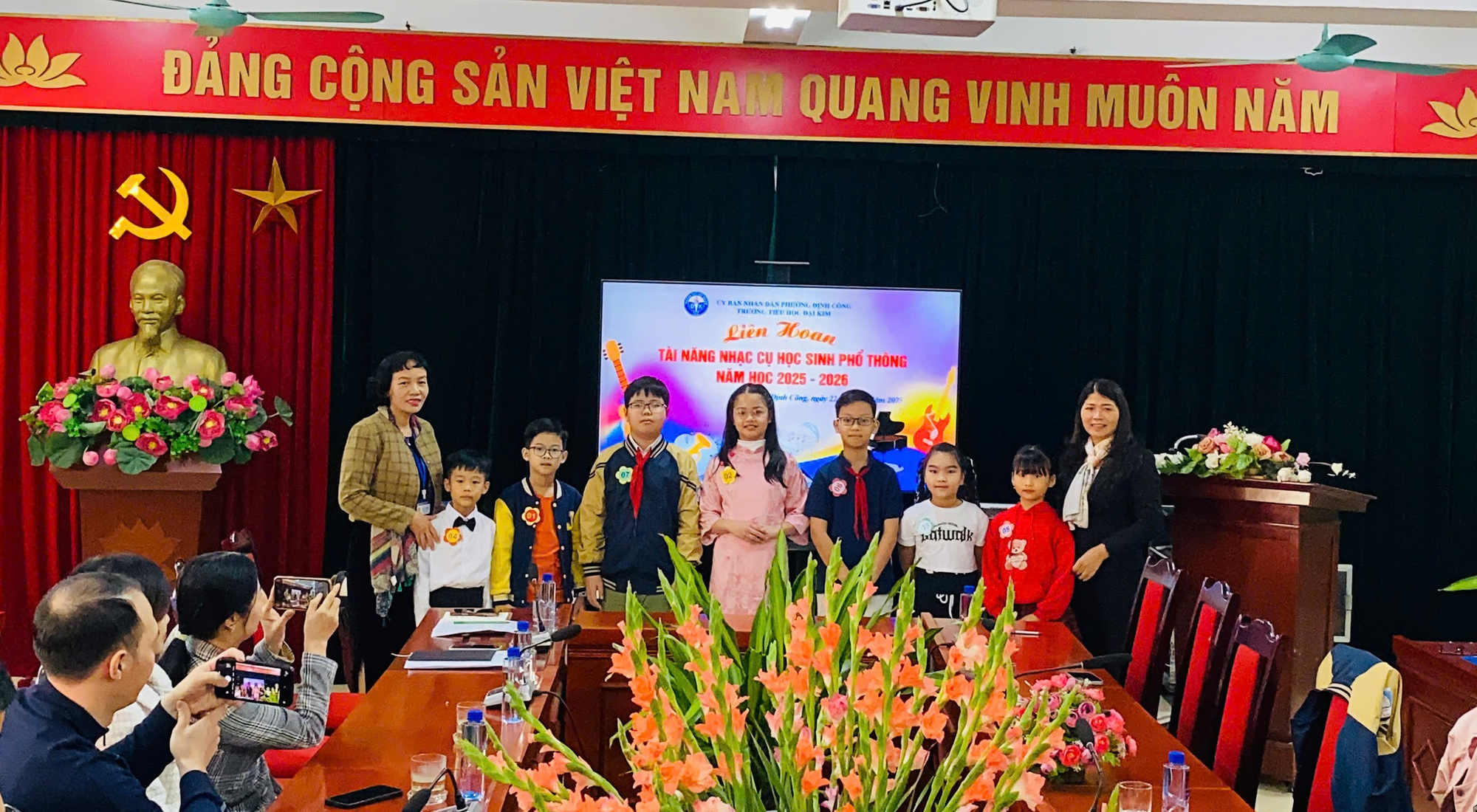 Trường Tiểu học Đại Kim tổ chức thành công Liên hoan tài năng nhạc cụ học sinh phổ thông năm học 2025 – 2026- Ảnh 1.