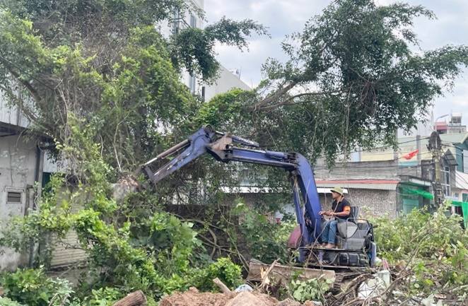 UBND xã Hoài Đức tổ chức cưỡng chế thu hồi đất phục vụ dự án mở rộng Trường THPT Hoài Đức A- Ảnh 3.