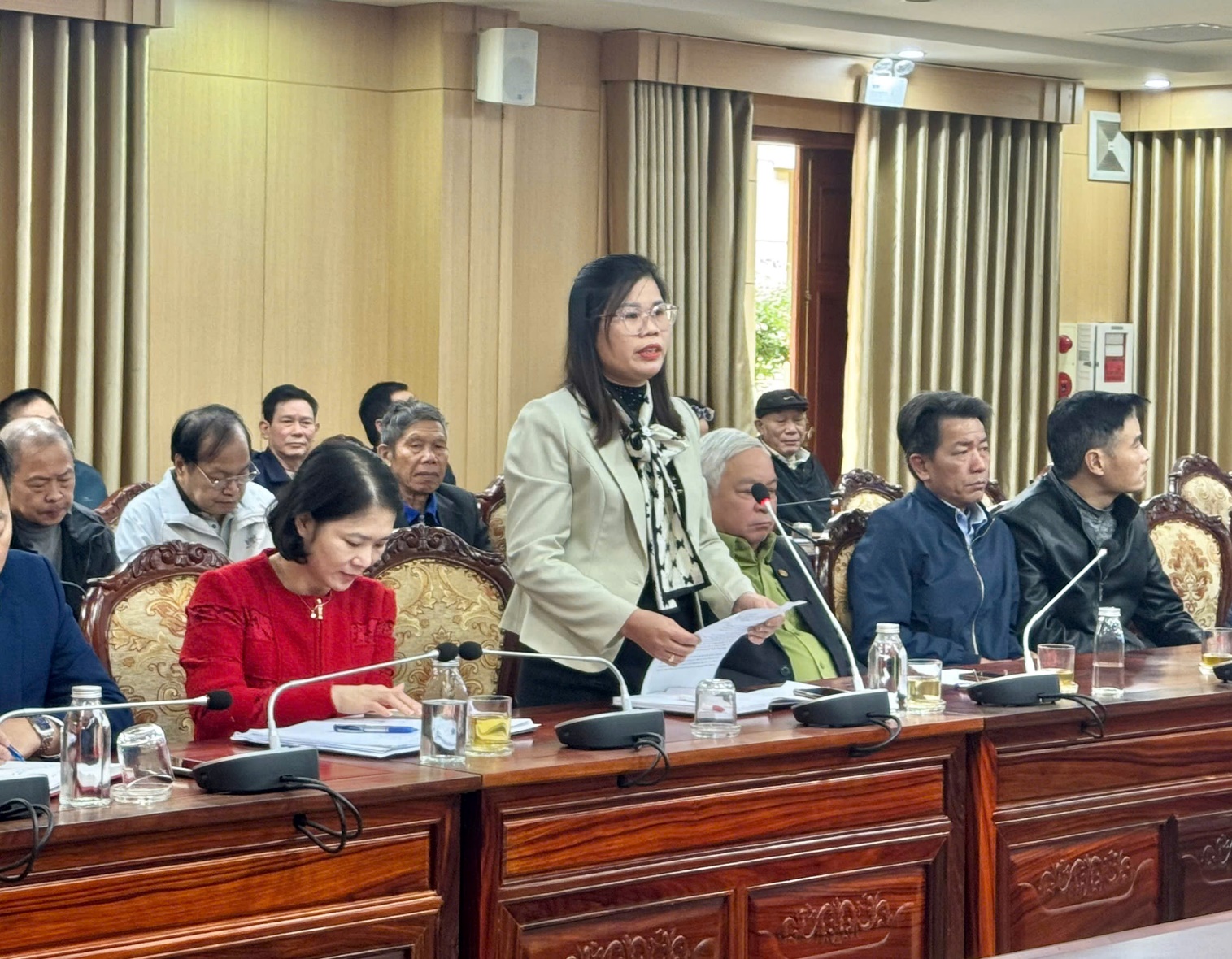 Đại biểu HĐND thành phố Hà Nội - Tổ đại biểu số 24, tiếp xúc cử tri trước kỳ họp thường lệ cuối năm 2025- Ảnh 3.